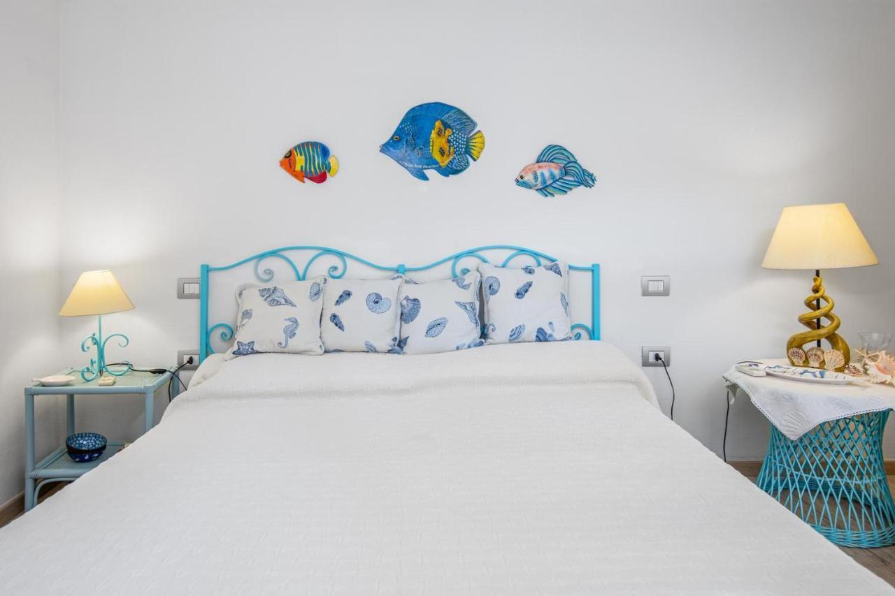 Giglio Apartment Vista Mare E Parcheggio Privato Porto Rotondo Exterior foto